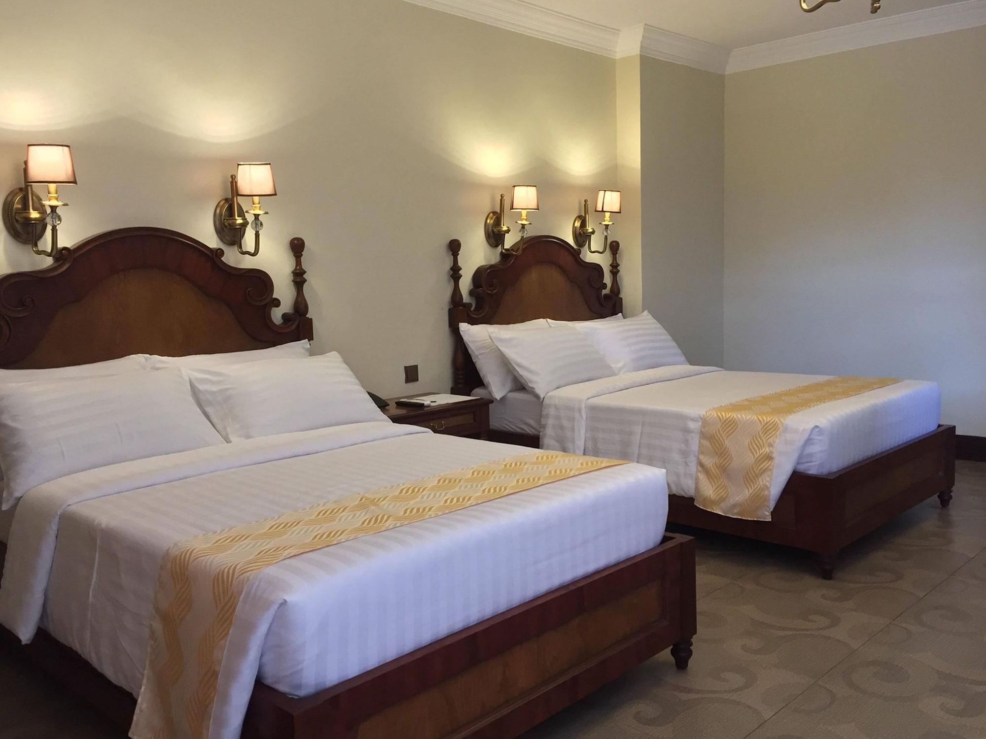 Bohol Tropics Resort Tagbilaran Dış mekan fotoğraf